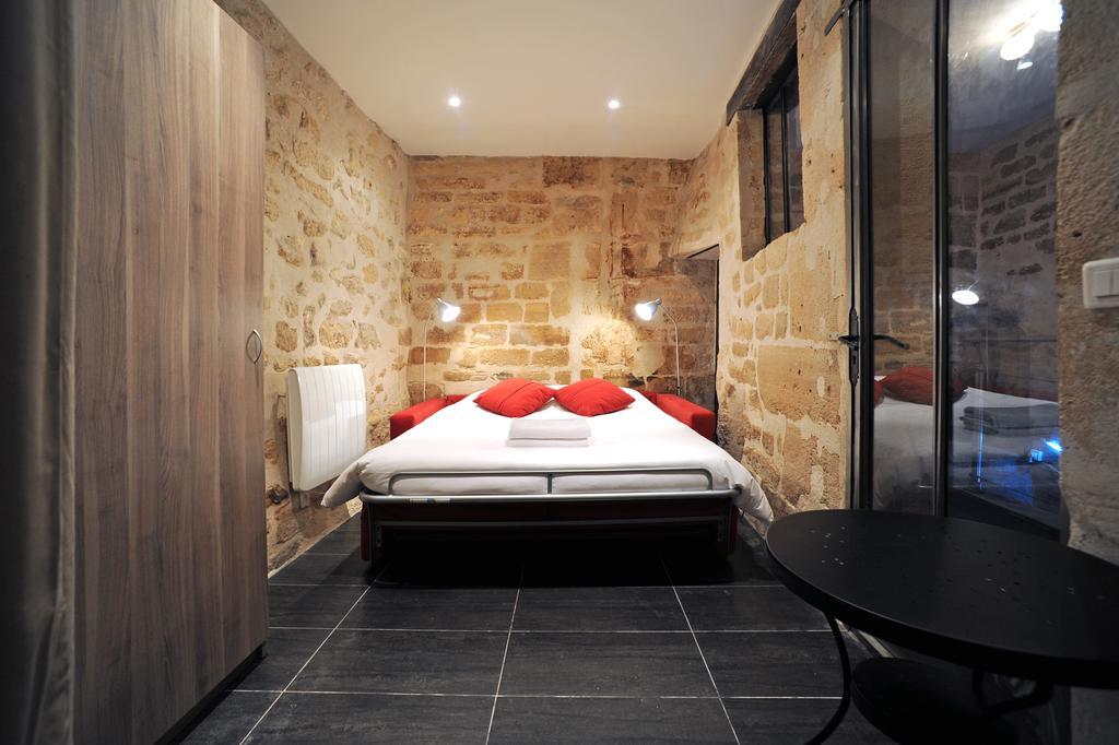 Unique Loft Apartment In Le Marais Paris Exterior photo